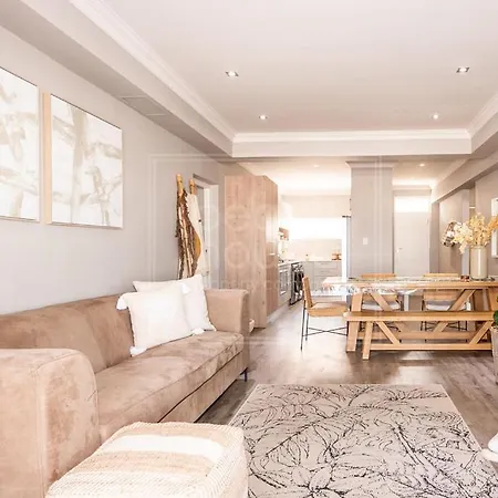 Luxury 3 Bedroom, 3 Bathroom Top Floor Beachfront, Big Bay, 67 Bona View Cape Town Exterior photo